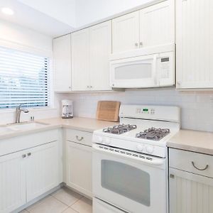 One-Bedroom King Suite